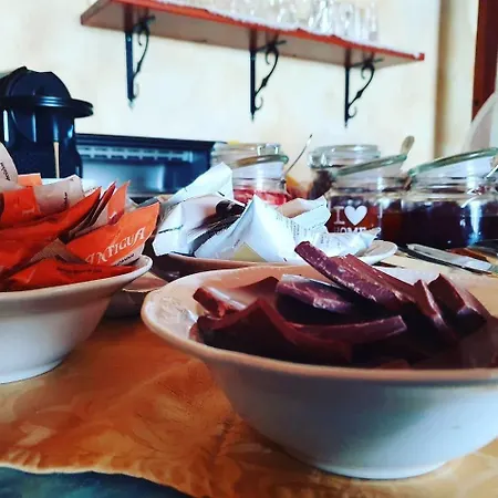 Agriturismo Valle Del Mincio Bed & Breakfast